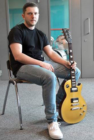 Plan B and Gibson Help Underprivileged Kids